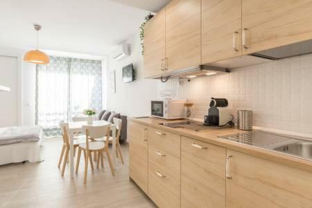 Estudio Apartamento Nuevo Benalbeach Benalmadena Bagian luar foto